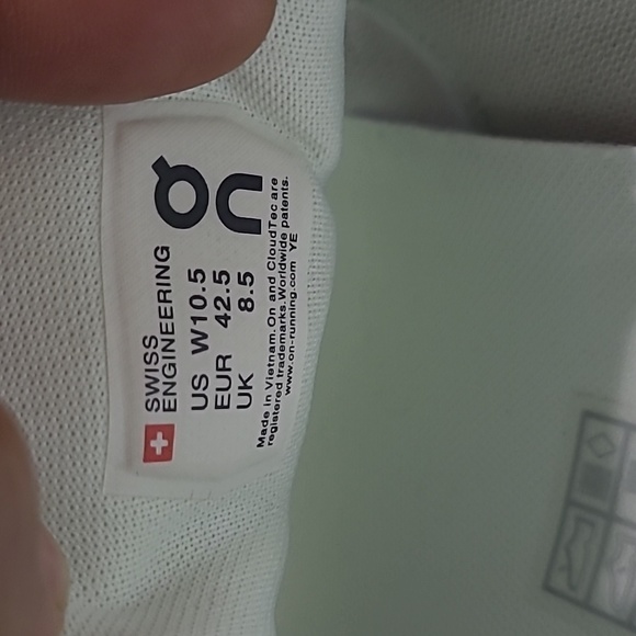 On Cloud 50/50 Running Training Shoes Size 10.5 Women's - Picture 11 of 13